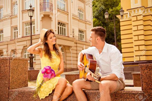 51372915-happy-couple-in-love-dating